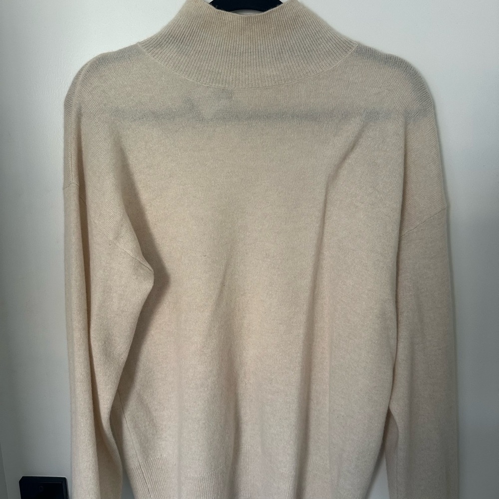 Oak and fort beige cashmere sweater
